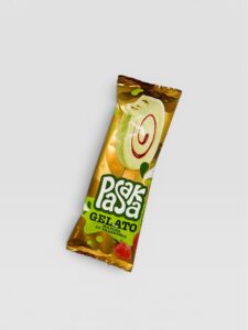 Iskrem med matcha og jordbærfyll PASAKA GELATO 90 ml ,(536)